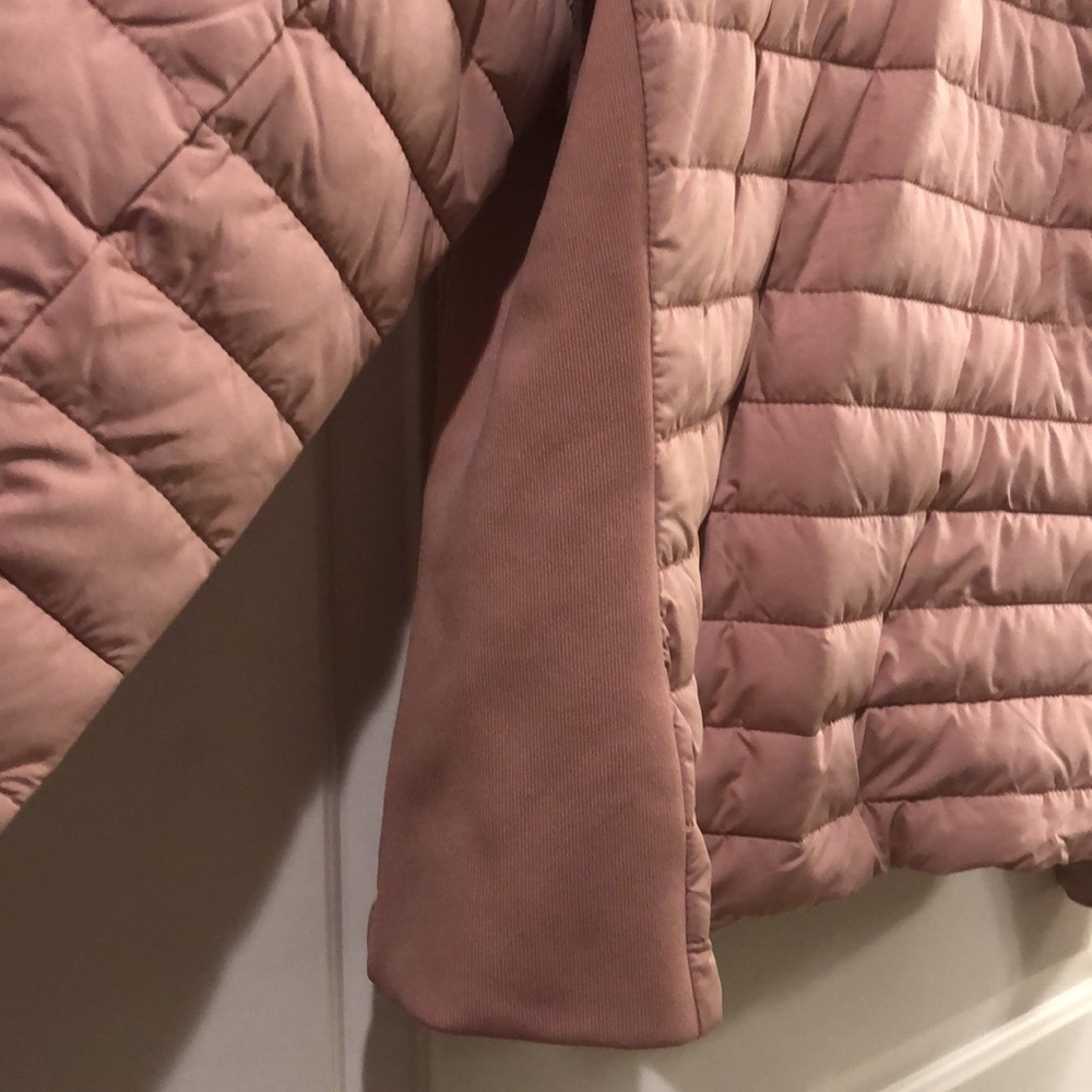Woman’s puff jacket - Picture 3 of 7